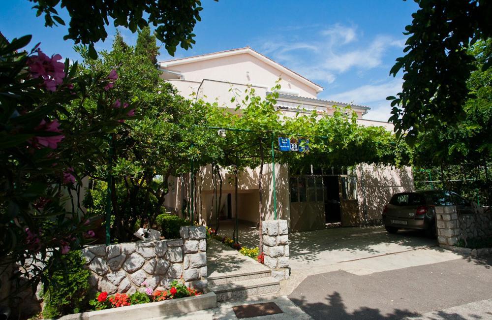 Apartments Kraljic Đảo Krk Ngoại thất bức ảnh