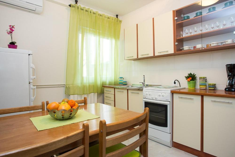 Apartments Kraljic Đảo Krk Ngoại thất bức ảnh